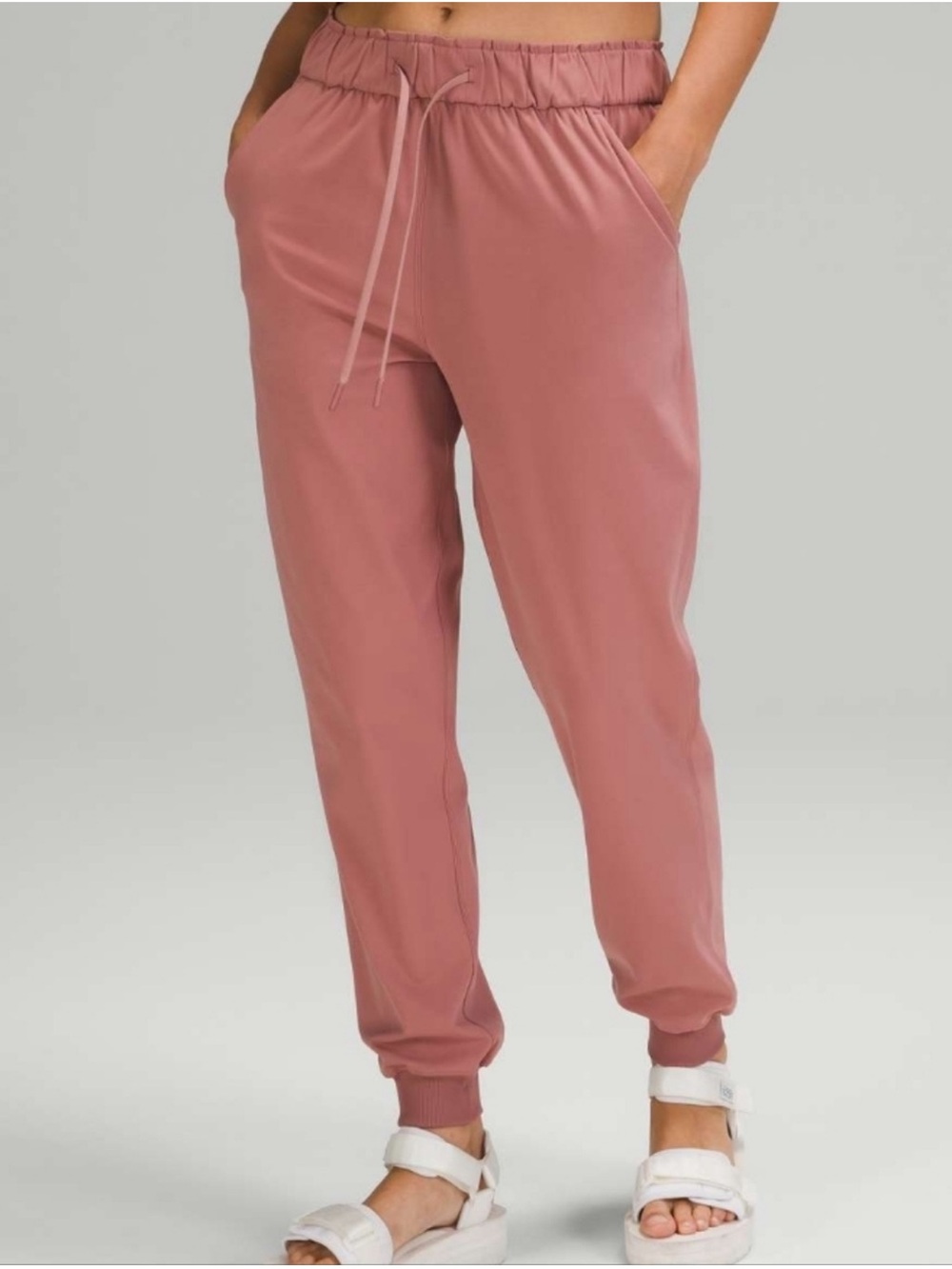lululemon athletica Dusty Rose Jogger Pants